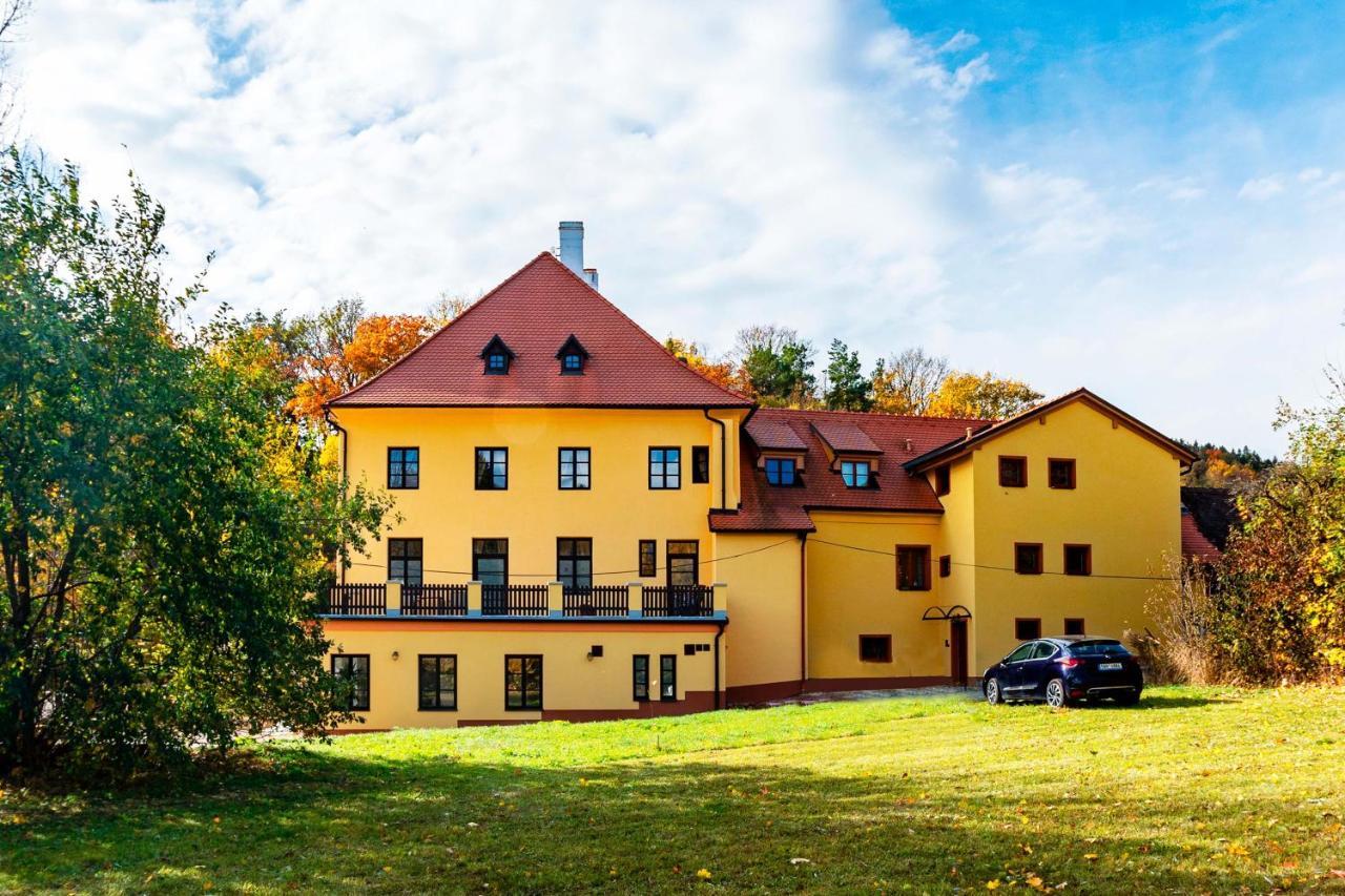 Vila Lovcu Kralovych Cesky Krumlov Luaran gambar